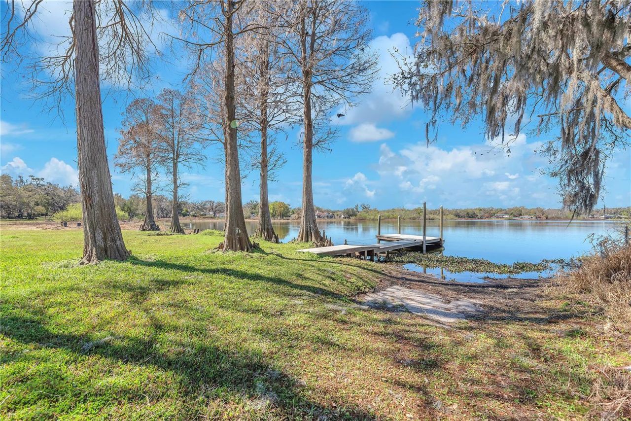 2004 Capri Road, Valrico, FL 33594 Photo