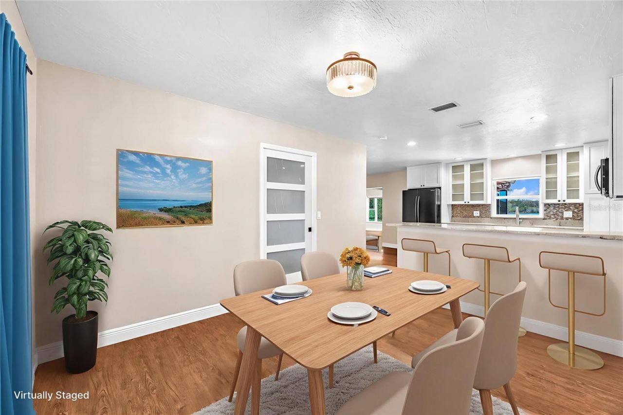 2004 Capri Road, Valrico, FL 33594 Photo