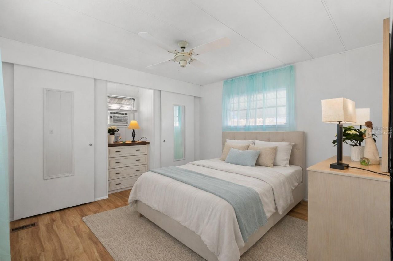 1012 50th Ave Plaza W, Bradenton, FL 34207 Photo