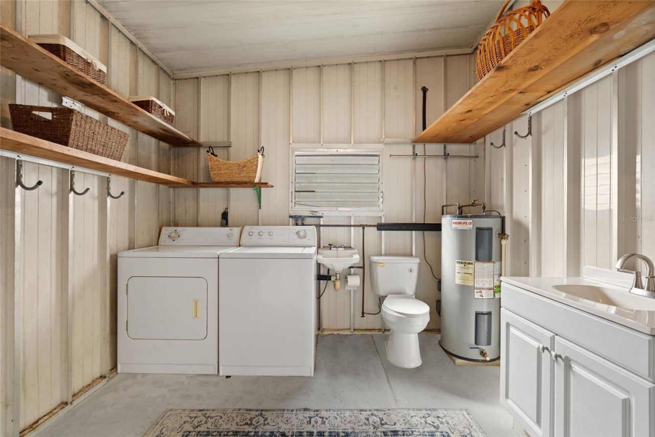 1012 50th Ave Plaza W, Bradenton, FL 34207 Photo