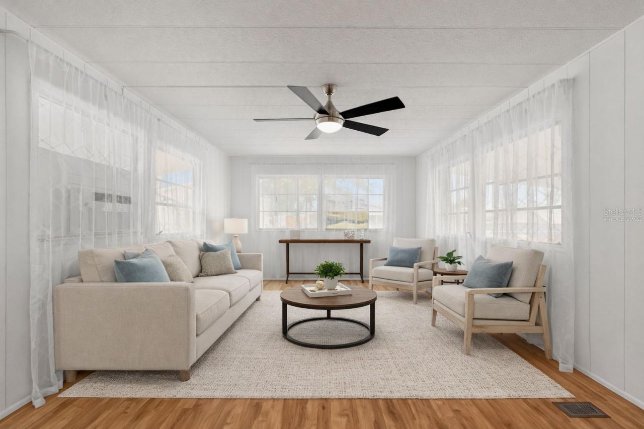 1012 50th Ave Plaza W, Bradenton, FL 34207 Photo