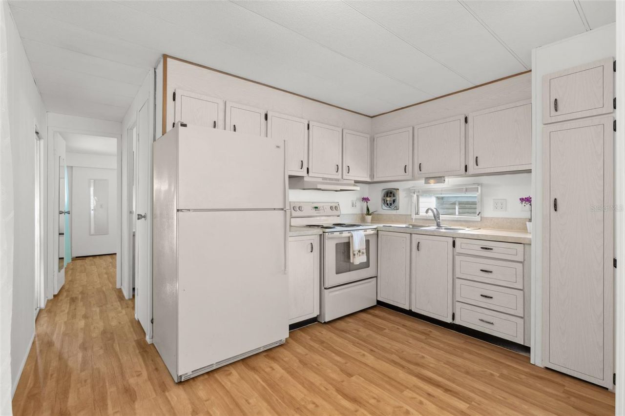 1012 50th Ave Plaza W, Bradenton, FL 34207 Photo