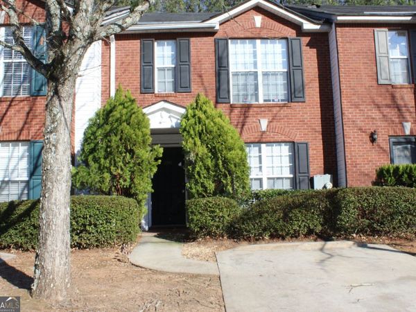 2296 Strathmoor Manor Drive, Lithonia, GA 30058