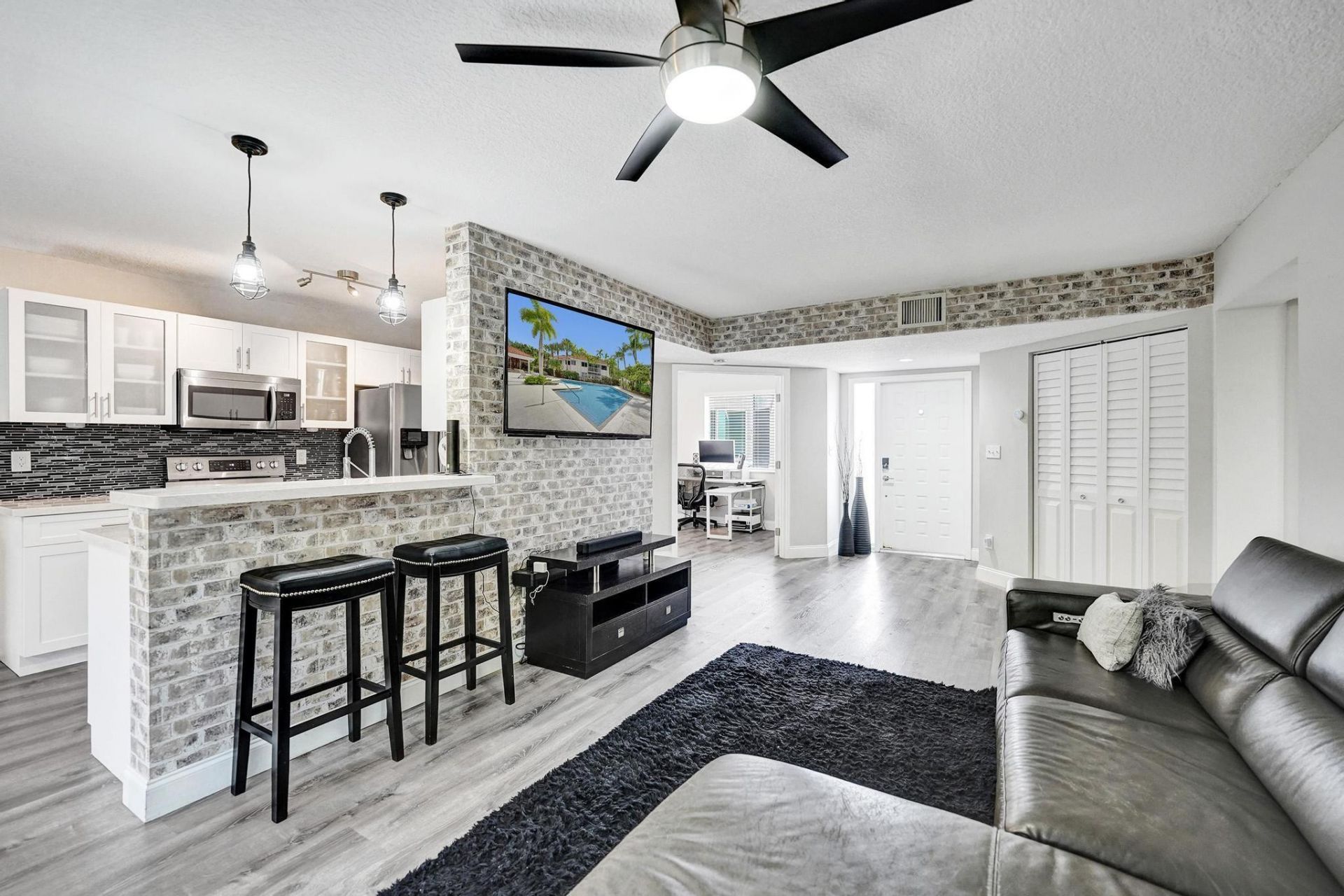 9280 NW 9th Court, Unit 9280, Plantation, FL 33324 Photo