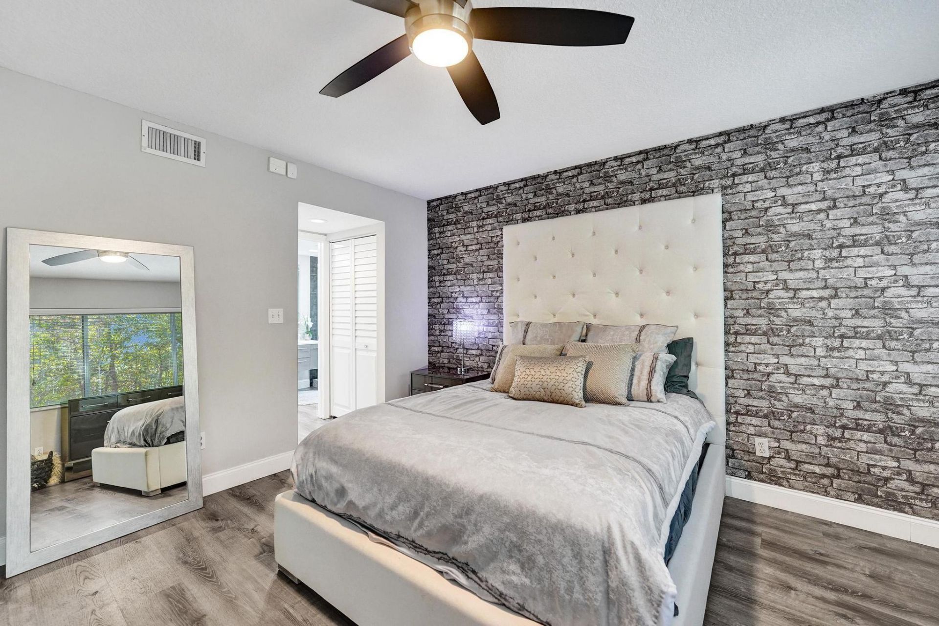 9280 NW 9th Court, Unit 9280, Plantation, FL 33324 Photo