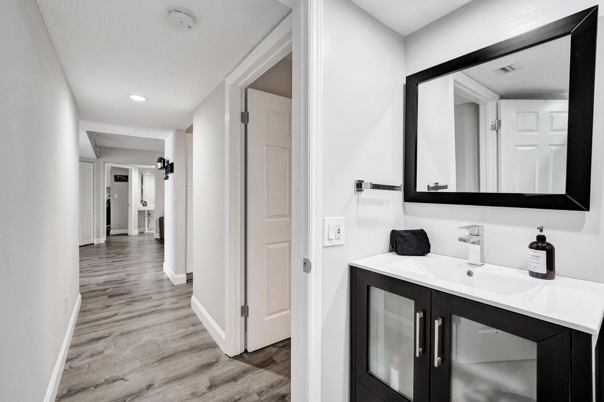 9280 NW 9th Court, Unit 9280, Plantation, FL 33324 Photo