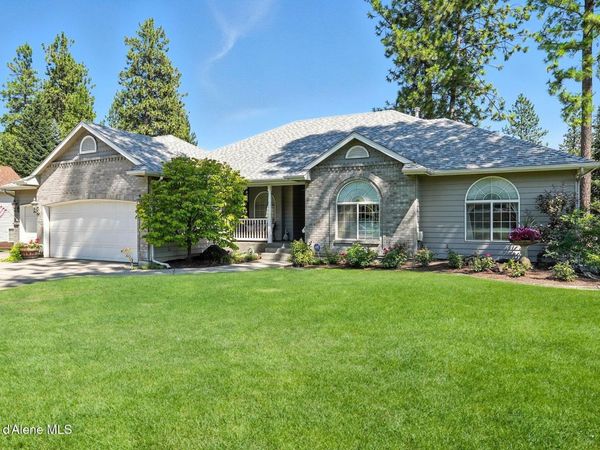 6908 N East Bluff Ct , Spokane, WA 99208