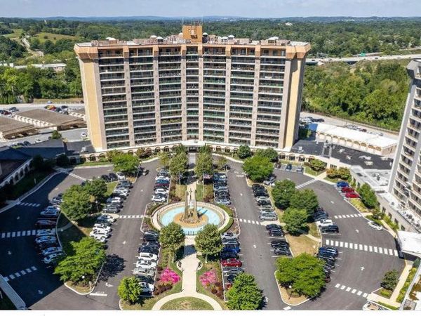 20538 VALLEY FORGE CIRCLE, Unit 538, KING OF PRUSSIA, PA 19406