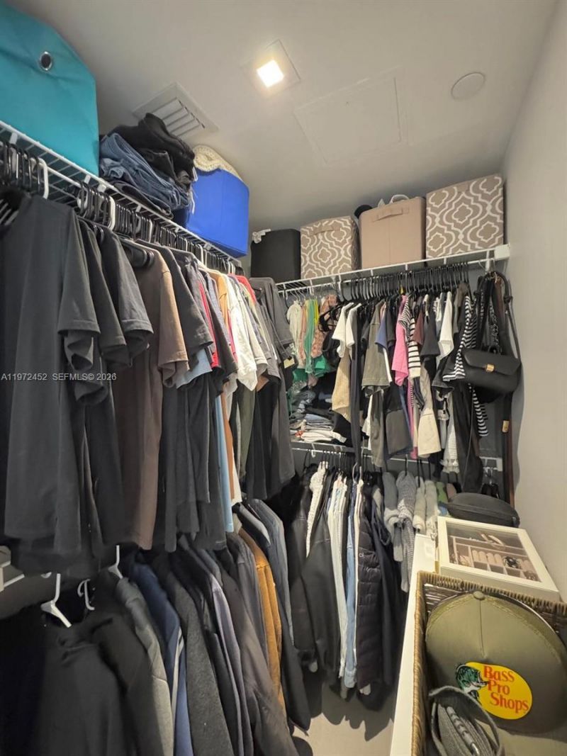 1600 NE 1st Ave , Unit 1014, Miami, FL 33132 Photo