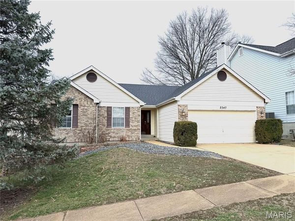 2347 Paradise Peak Circle, Wildwood, MO 63011