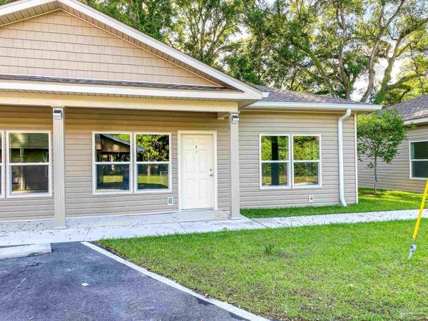 2425 E Johnson Ave, Unit E, Pensacola, FL 32514