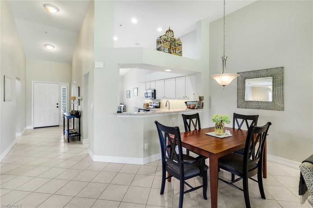 2385 Harmony Ln, Unit 204, Naples, FL 34109 Photo
