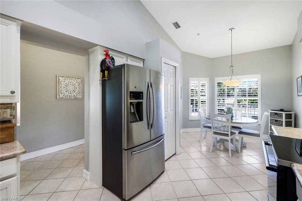 2385 Harmony Ln, Unit 204, Naples, FL 34109 Photo