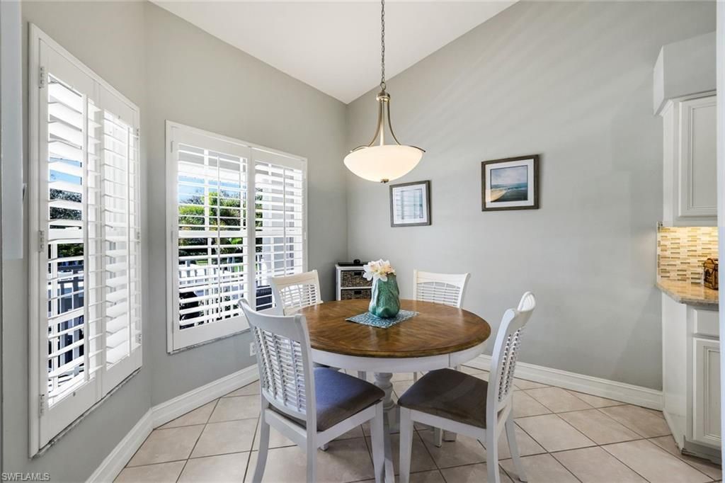 2385 Harmony Ln, Unit 204, Naples, FL 34109 Photo