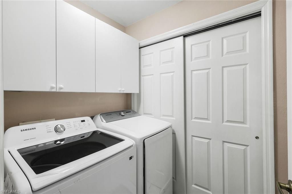 2385 Harmony Ln, Unit 204, Naples, FL 34109 Photo