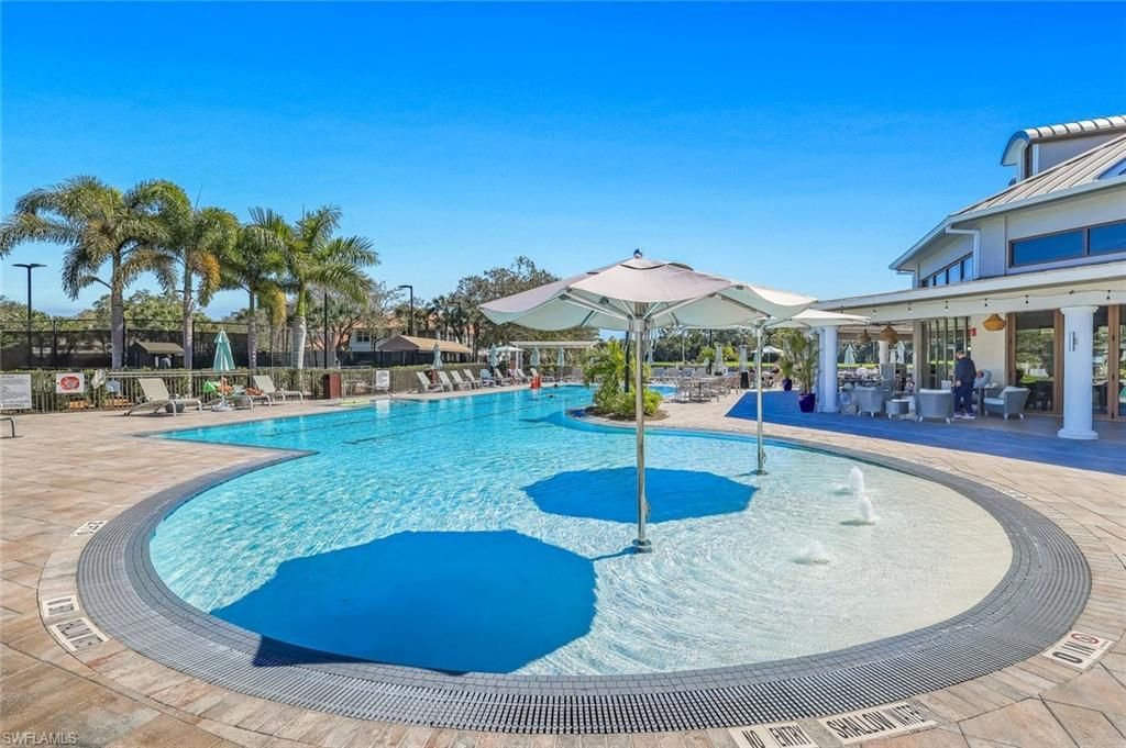 2385 Harmony Ln, Unit 204, Naples, FL 34109 Photo