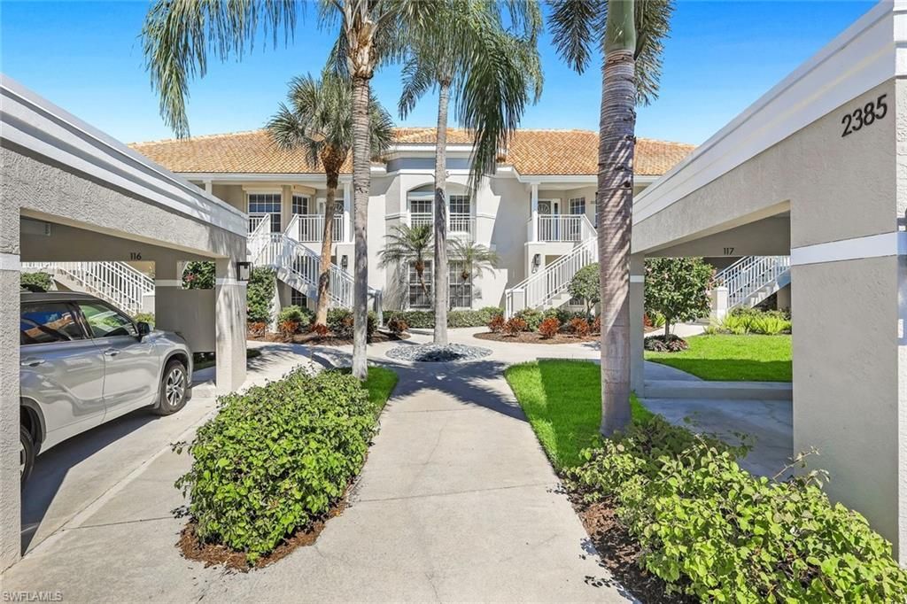 2385 Harmony Ln, Unit 204, Naples, FL 34109 Photo