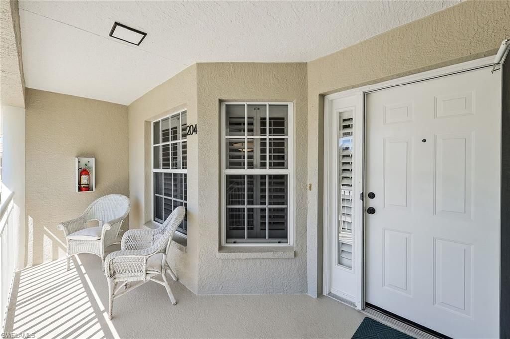 2385 Harmony Ln, Unit 204, Naples, FL 34109 Photo