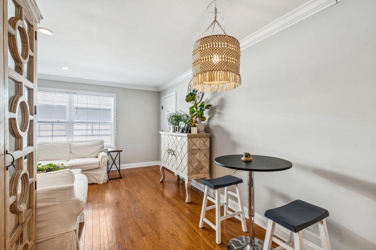 1240 Fairmont Avenue Photo 5