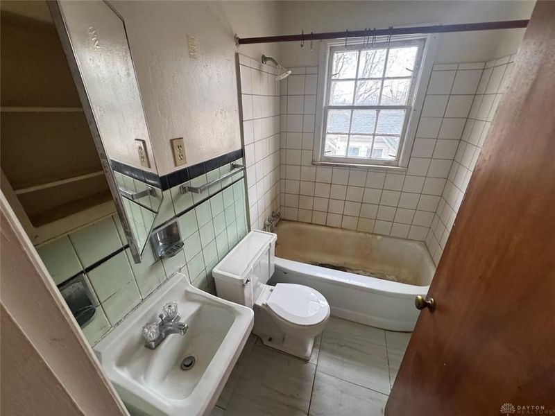 523 Imo Drive, Dayton, OH 45405 Photo 15