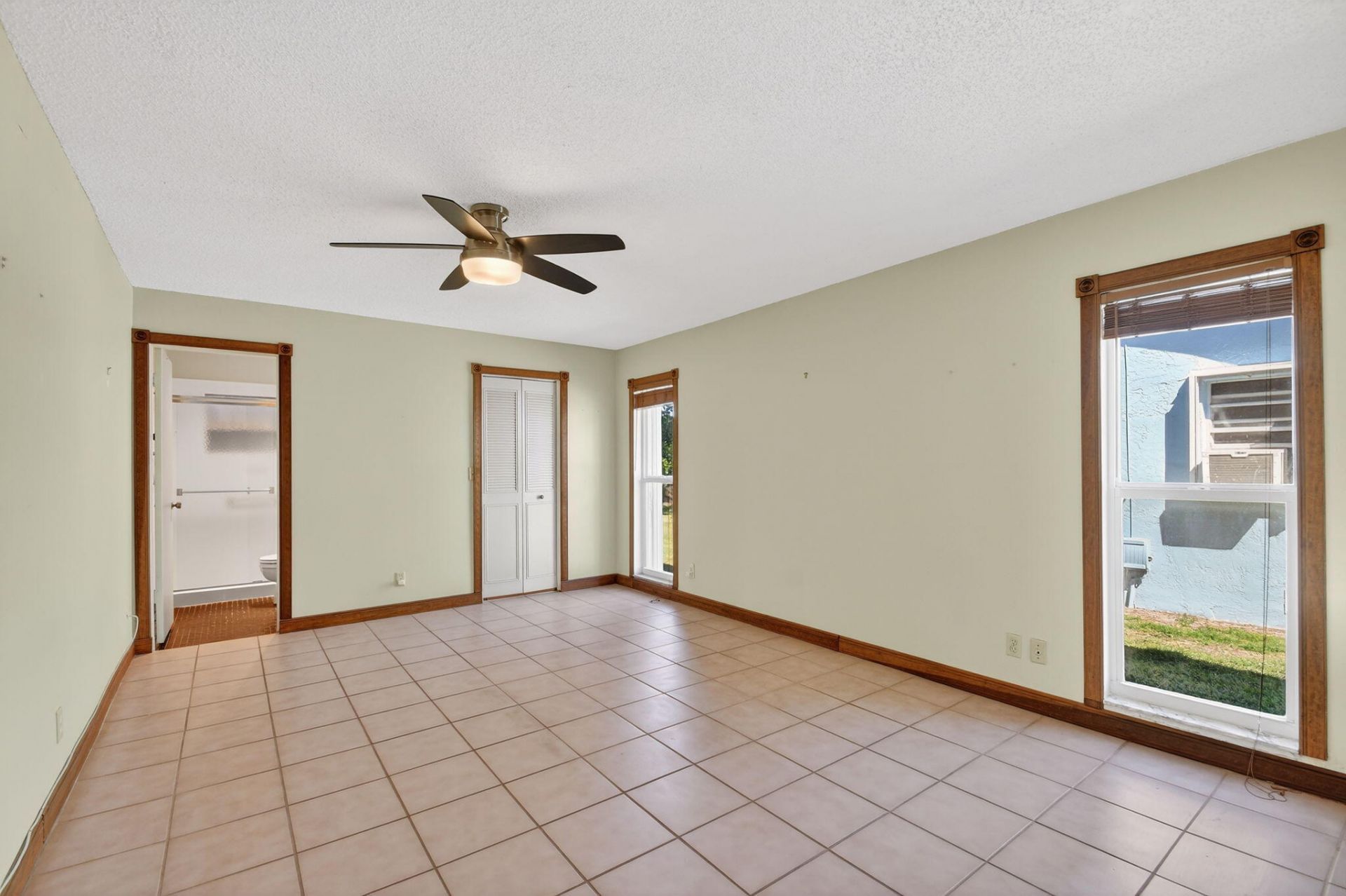 7352 Pine Forest Circle, Lake Worth, FL 33467 Photo