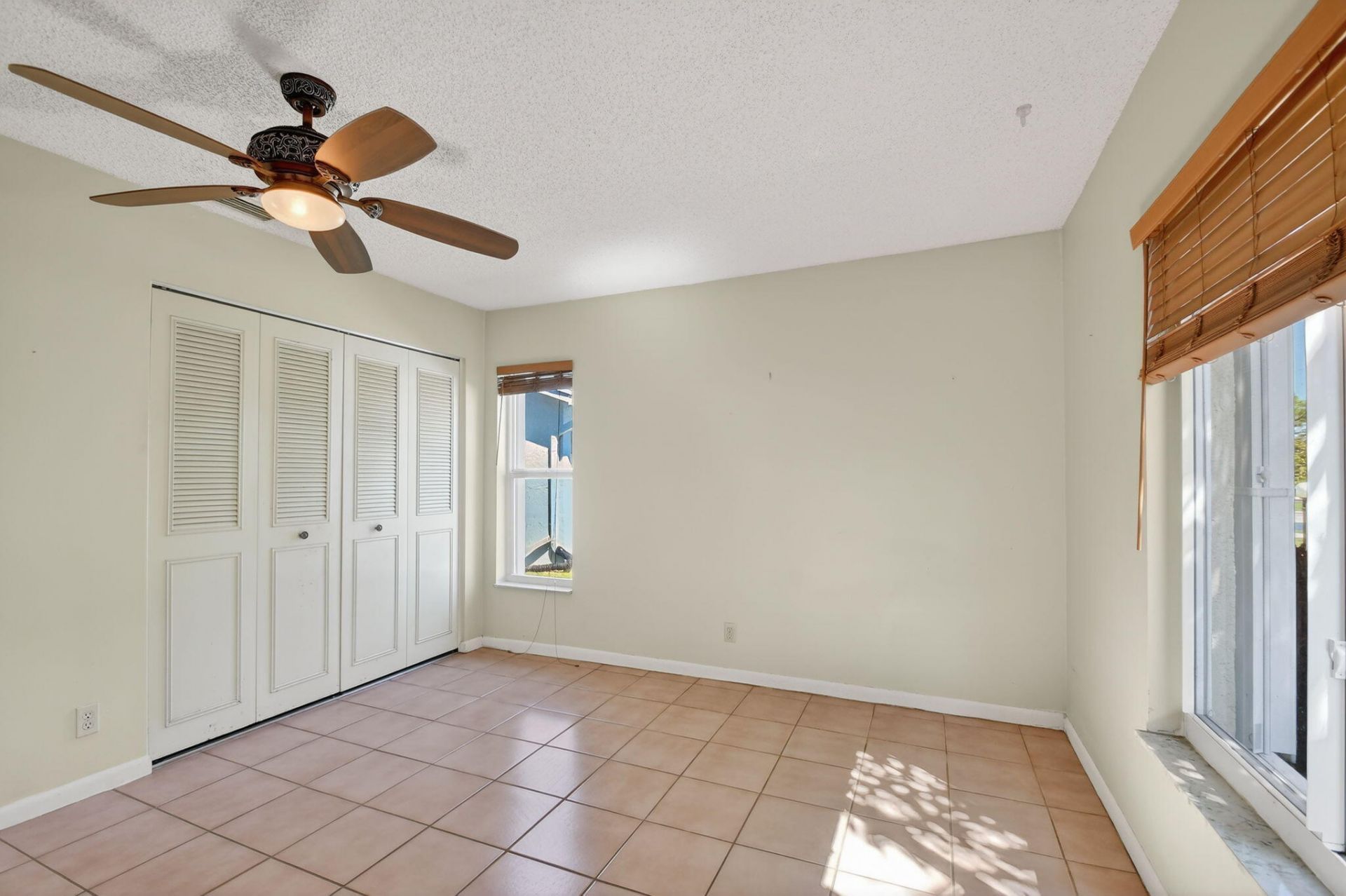 7352 Pine Forest Circle, Lake Worth, FL 33467 Photo