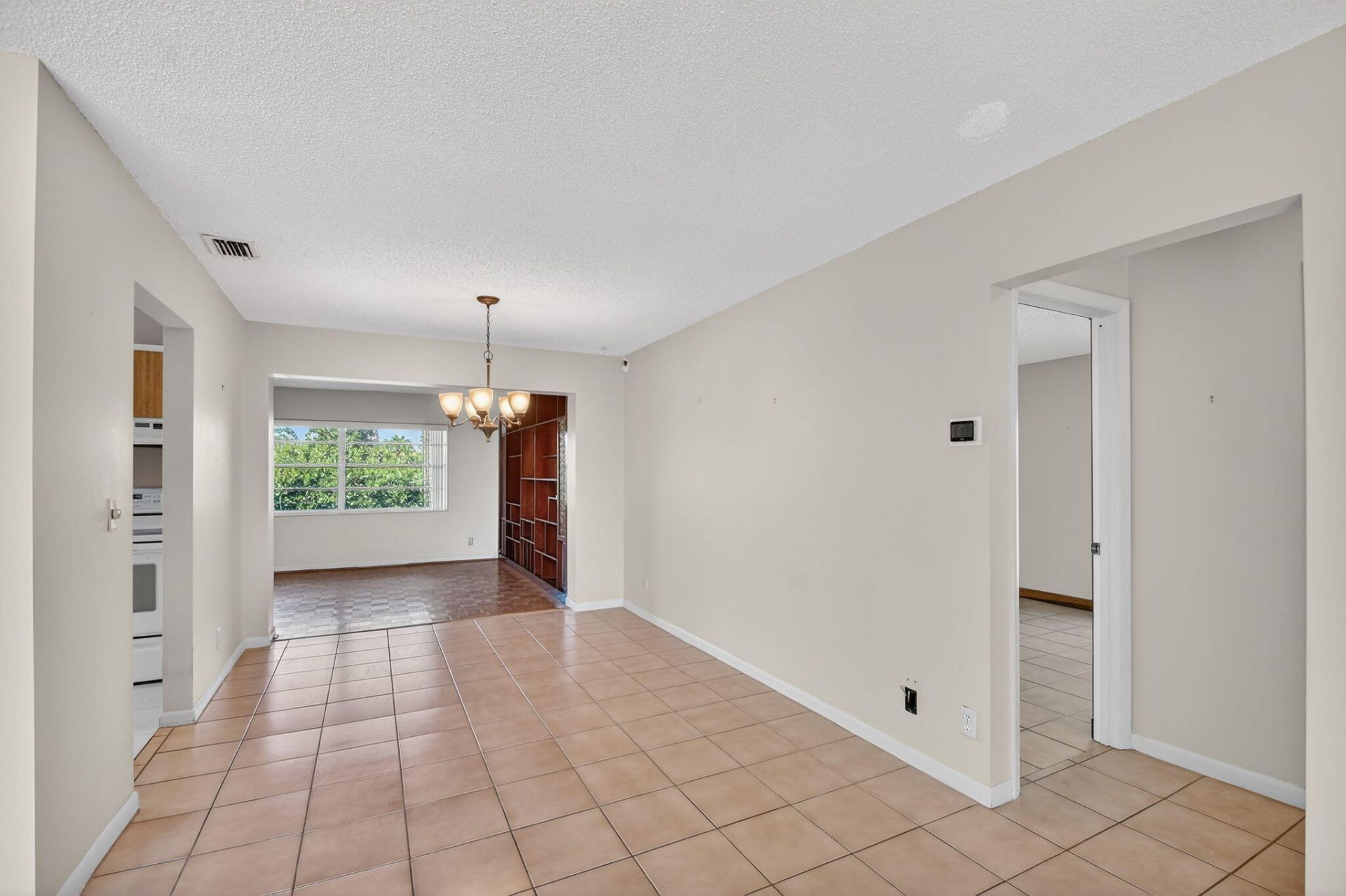 7352 Pine Forest Circle, Lake Worth, FL 33467 Photo