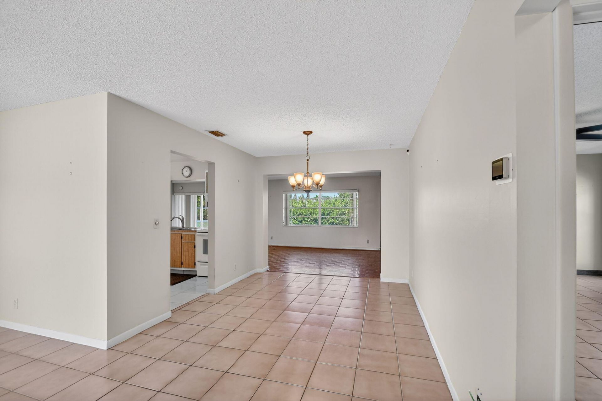 7352 Pine Forest Circle, Lake Worth, FL 33467 Photo
