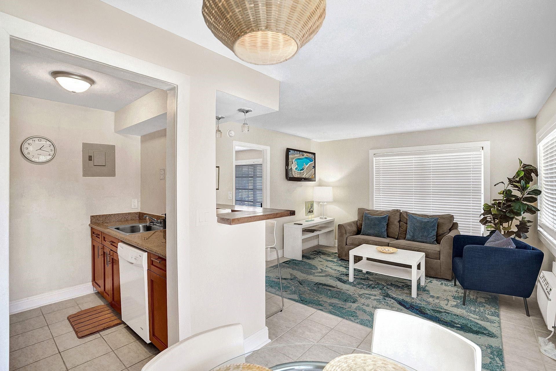 3226 NE 12th Street, Unit 7, Pompano Beach, FL 33062 Photo