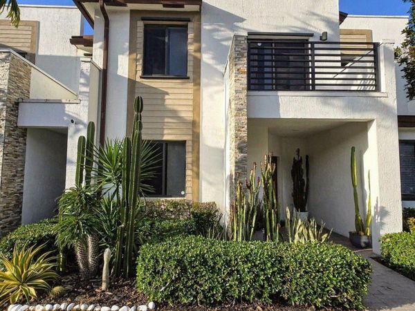 315 NE 208th Terrace, Miami, FL 33179