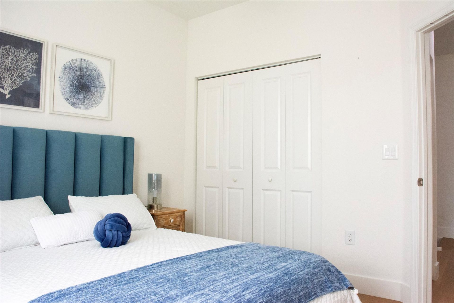 315 NE 208th Terrace, Miami, FL 33179 Photo