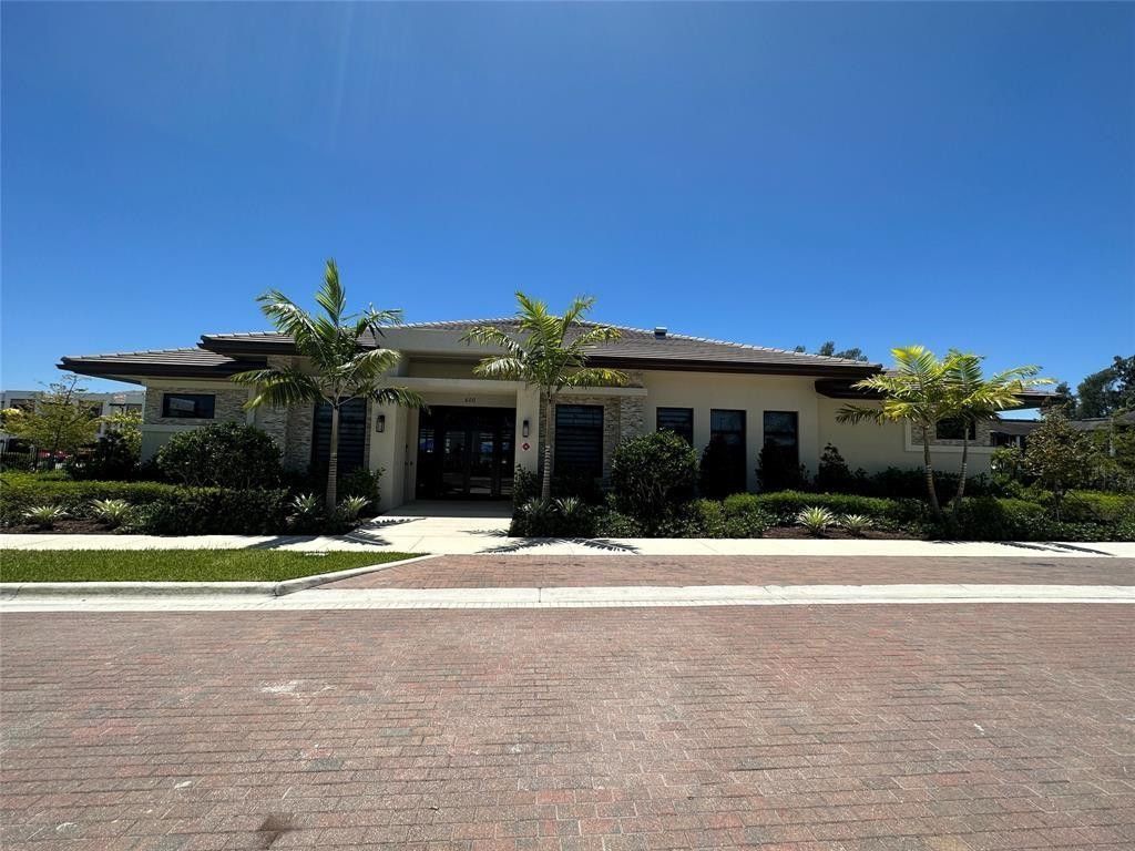 315 NE 208th Terrace, Miami, FL 33179 Photo