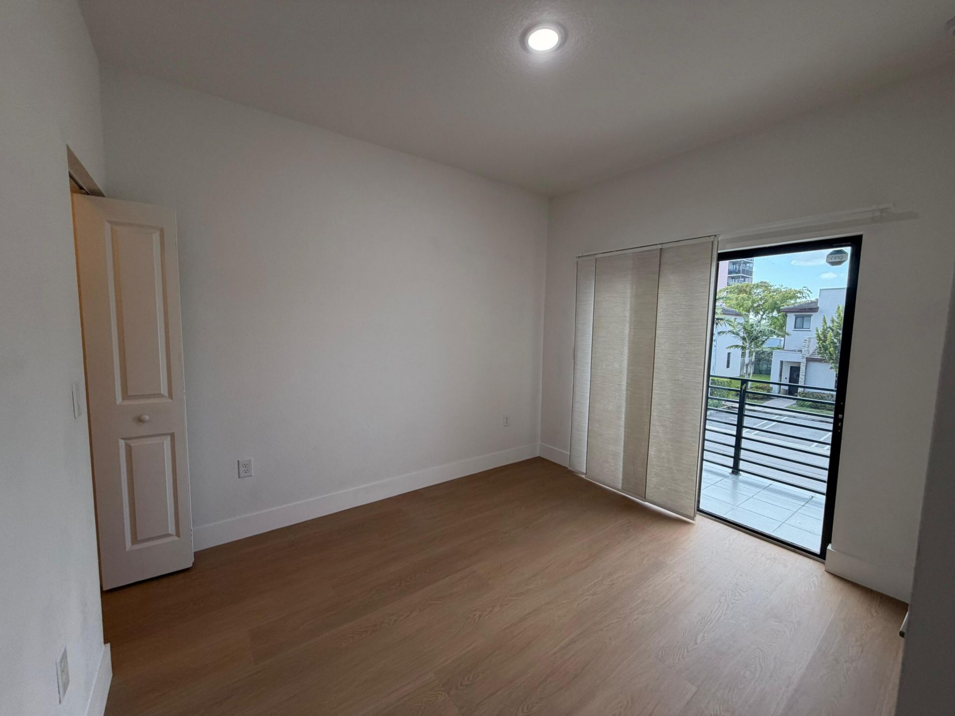 315 NE 208th Terrace, Miami, FL 33179 Photo