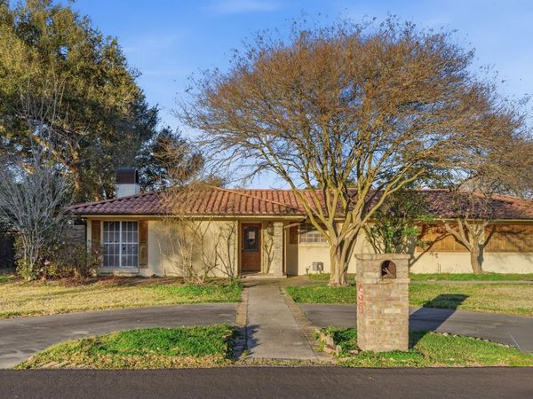 217 Kim Drive, Lafayette, LA 70503