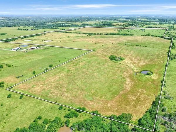 105 A Spalding Road , Whitesboro, TX 76273