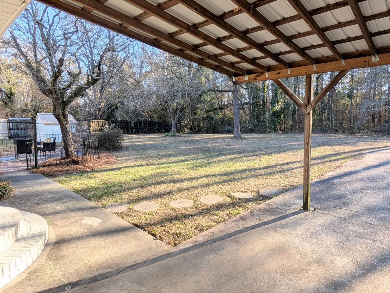 1535 Sifly Road Photo 28