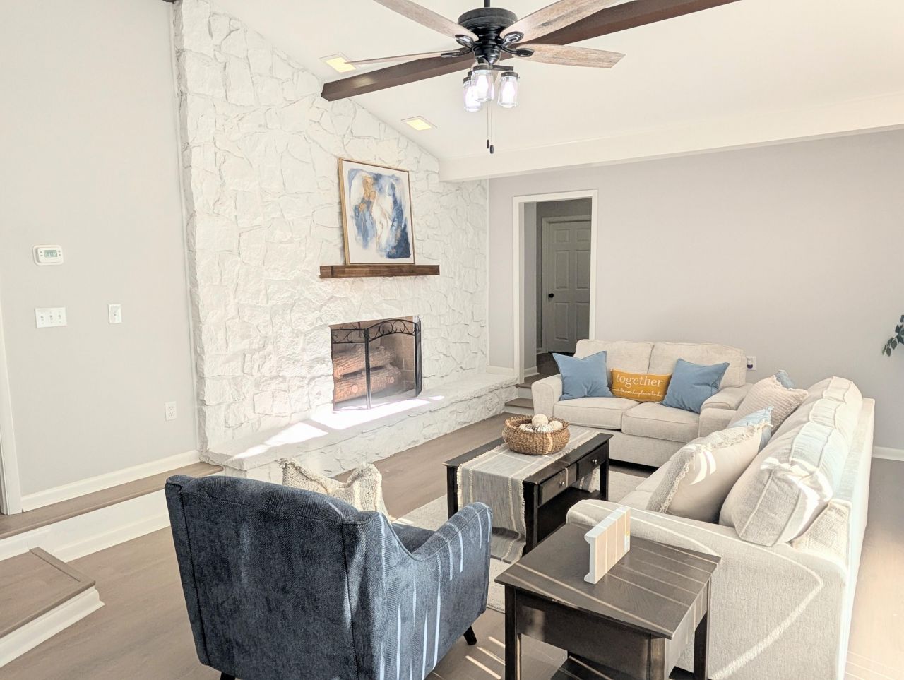 1535 Sifly Road Photo 6