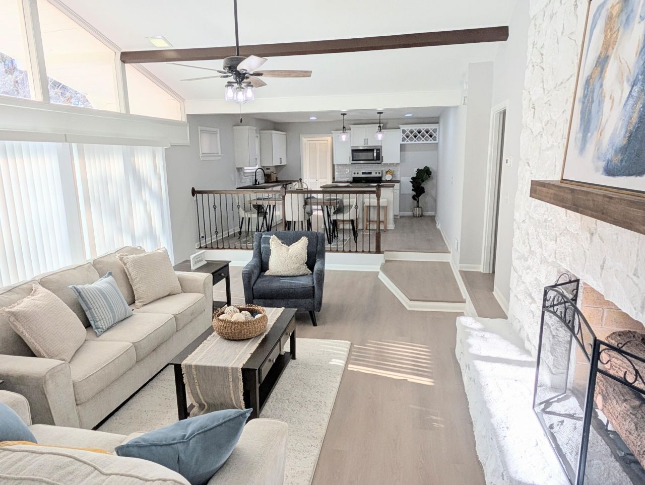 1535 Sifly Road Photo 7