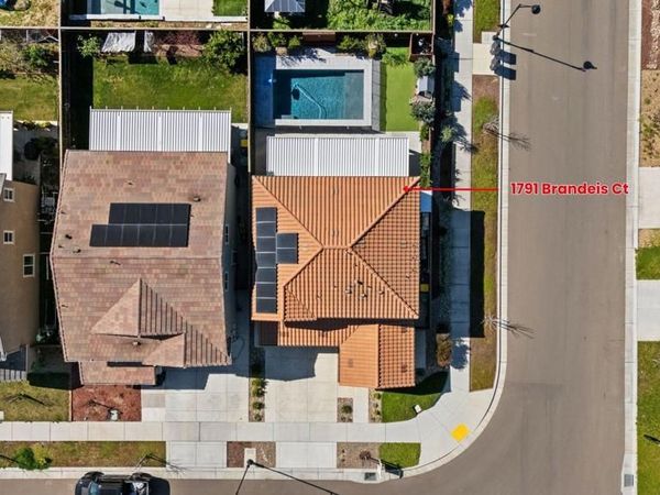 17691 17691 Brandeis Ct, Lathrop, CA 95330