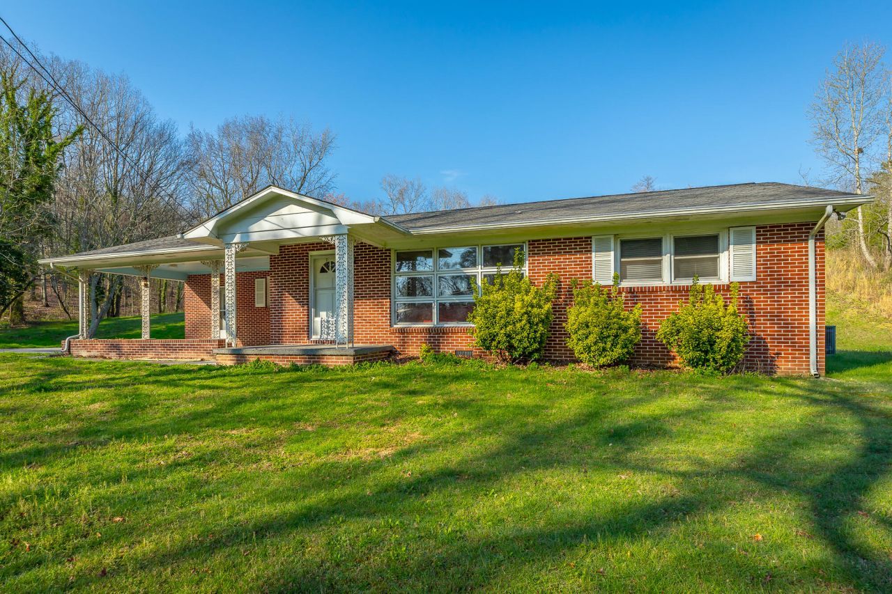 756 Blythe Ferry Road, Dayton, TN 37321 Main Photo