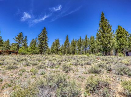 10800 Ghirard Court, Truckee, CA 96161 Photo