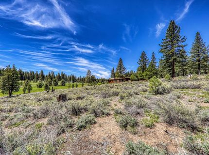 10800 Ghirard Court, Truckee, CA 96161 Photo