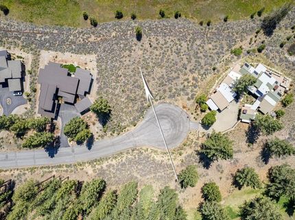 10800 Ghirard Court, Truckee, CA 96161 Photo
