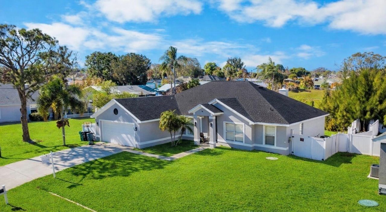 293 SW Pagoda Terrace, Port Saint Lucie, FL 34953 Photo