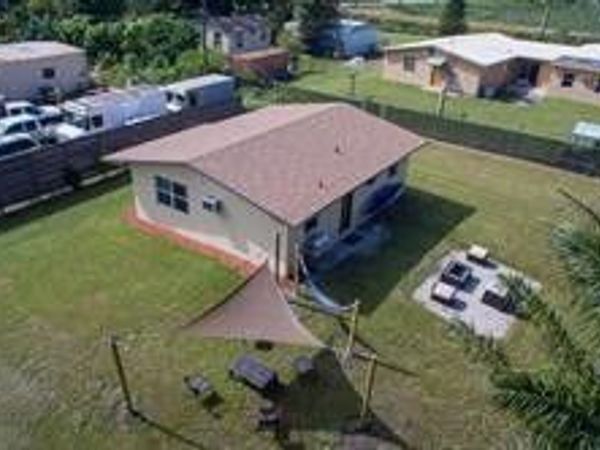 3424 Bacom Point Rd, Pahokee, FL 33476