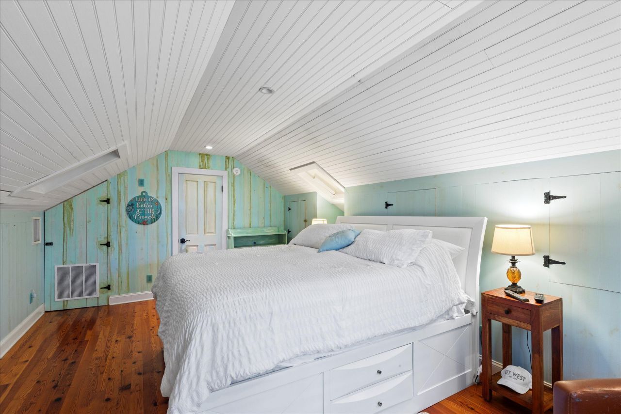 319 Grinnell Street, Key West, FL 33040 Photo