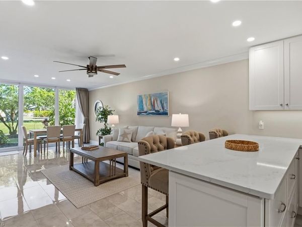 682 Broad AVE S, Unit J682, NAPLES, FL 34102