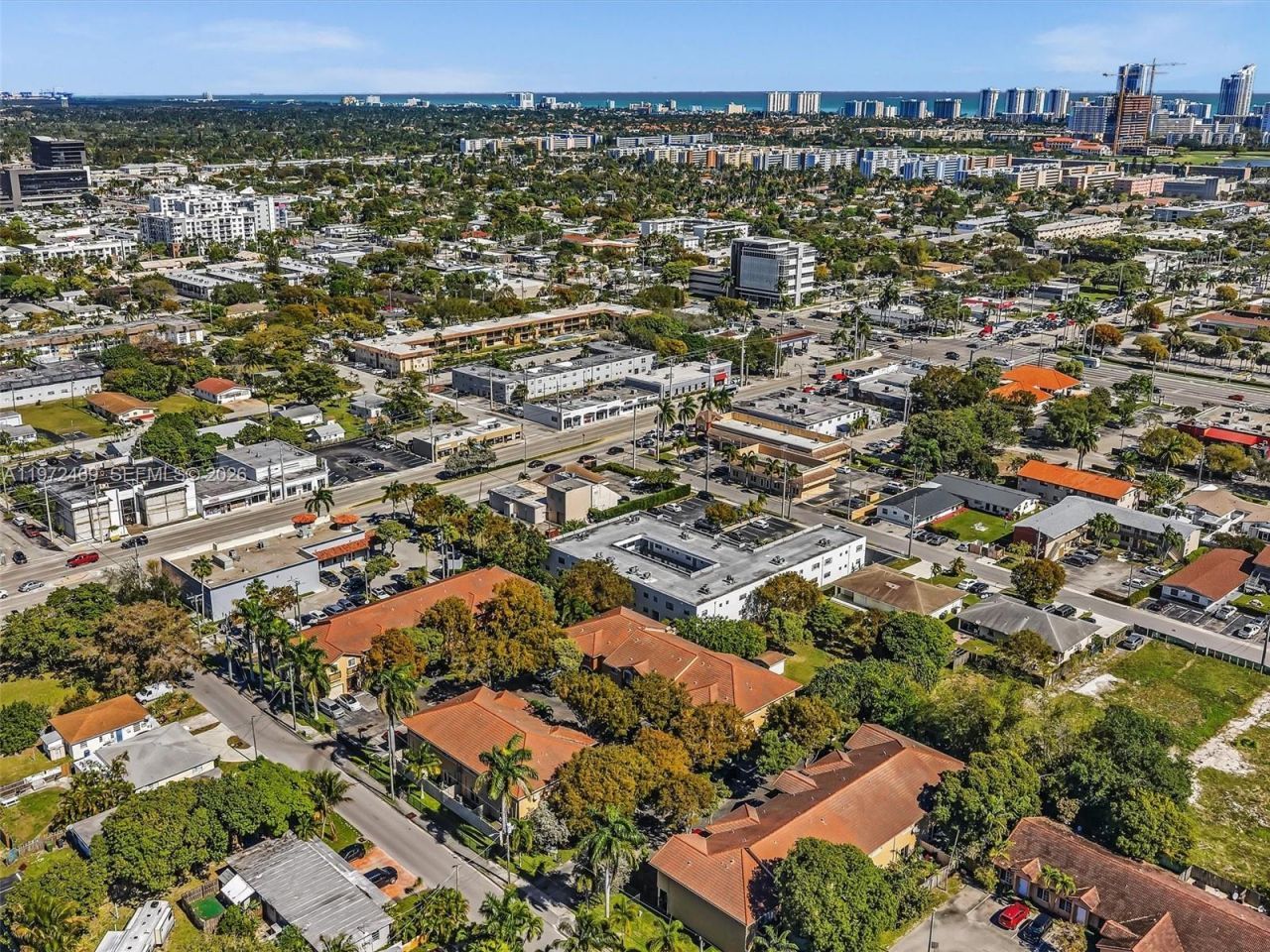 23 SE 3rd Ave , Hallandale Beach, FL 33009 Photo