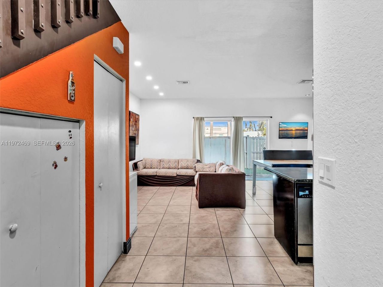 23 SE 3rd Ave , Hallandale Beach, FL 33009 Photo