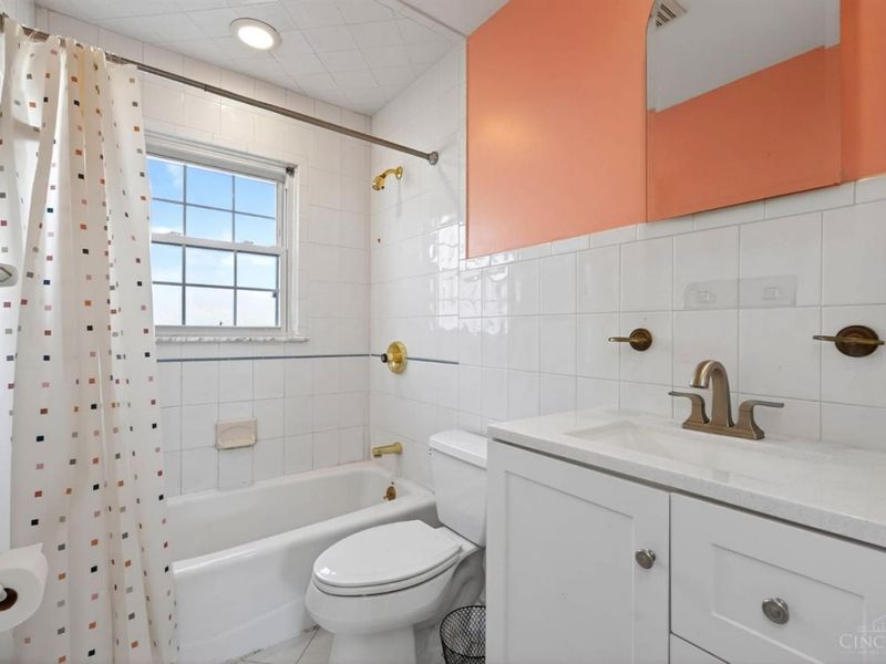 6542 Rainbow Lane, Cincinnati, OH 45230 Photo 19